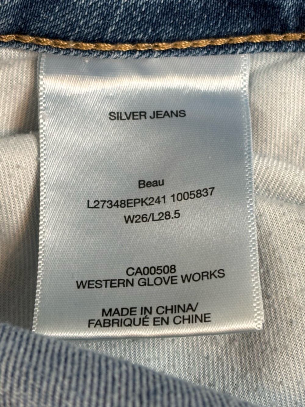 Silver Jeans Co Women 26 Blue Beau Tapered Girlfriend Distressed Mid Rise Denim - Picture 8 of 9